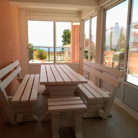 Brkic - Seaview - Sand Beach Apartment *